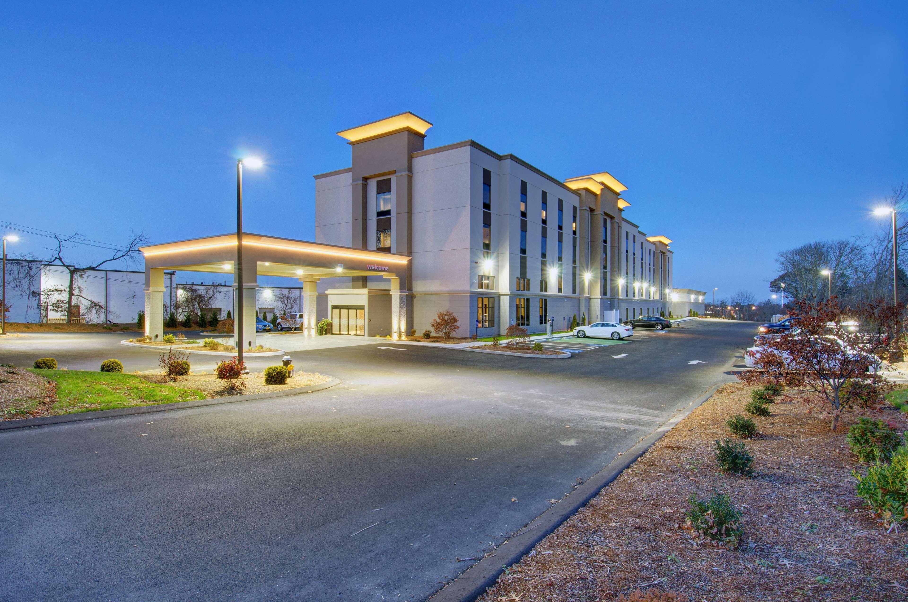Hampton Inn & Suites Boston/Stoughton Bagian luar foto